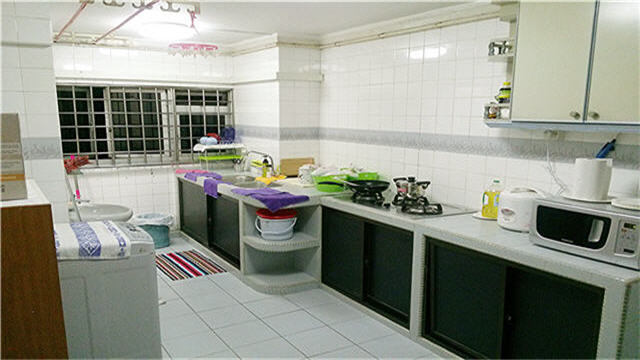 Homestay at Ang Mo Kio. Kitchen.